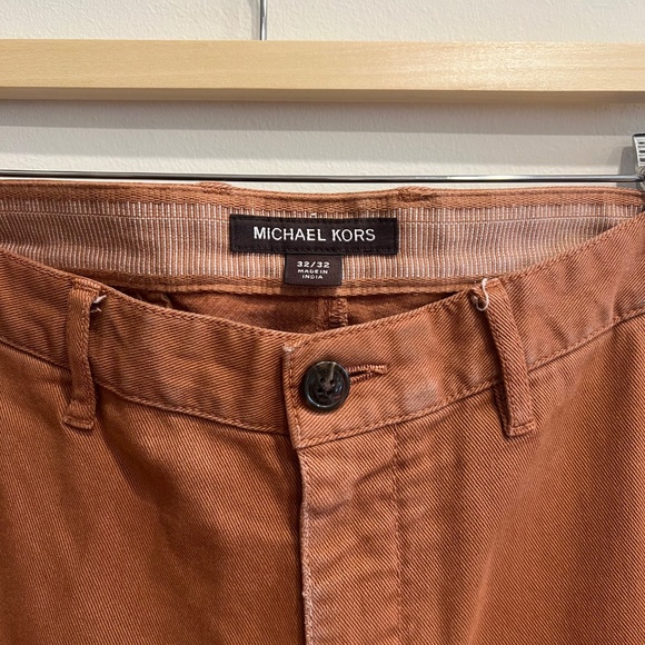 Michael Kors Flat-Front Cotton Chino - Picture 4 of 12